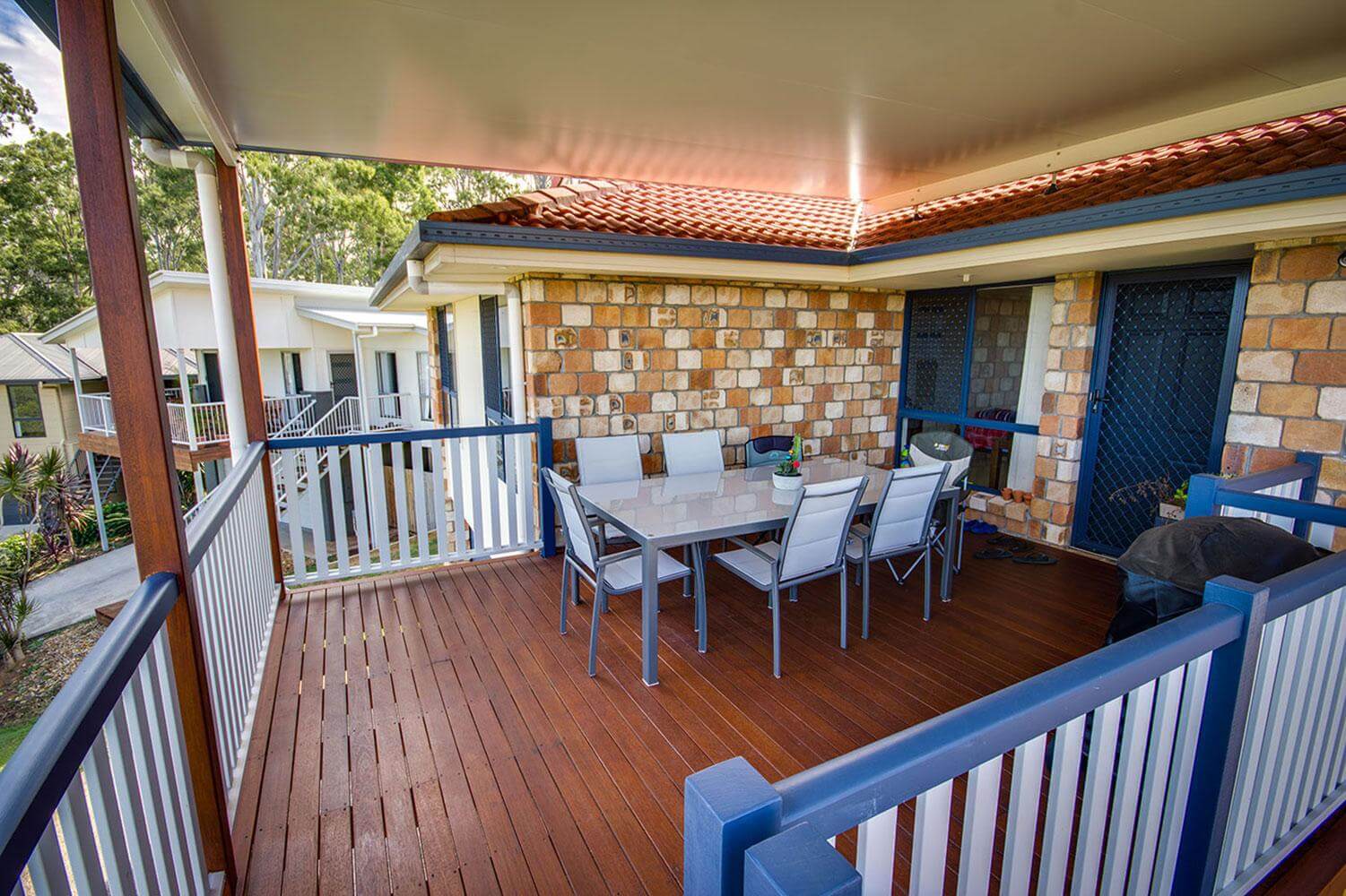 Deck with Insulated flyover Patio Roofing Brisbane - DeKing Decks
