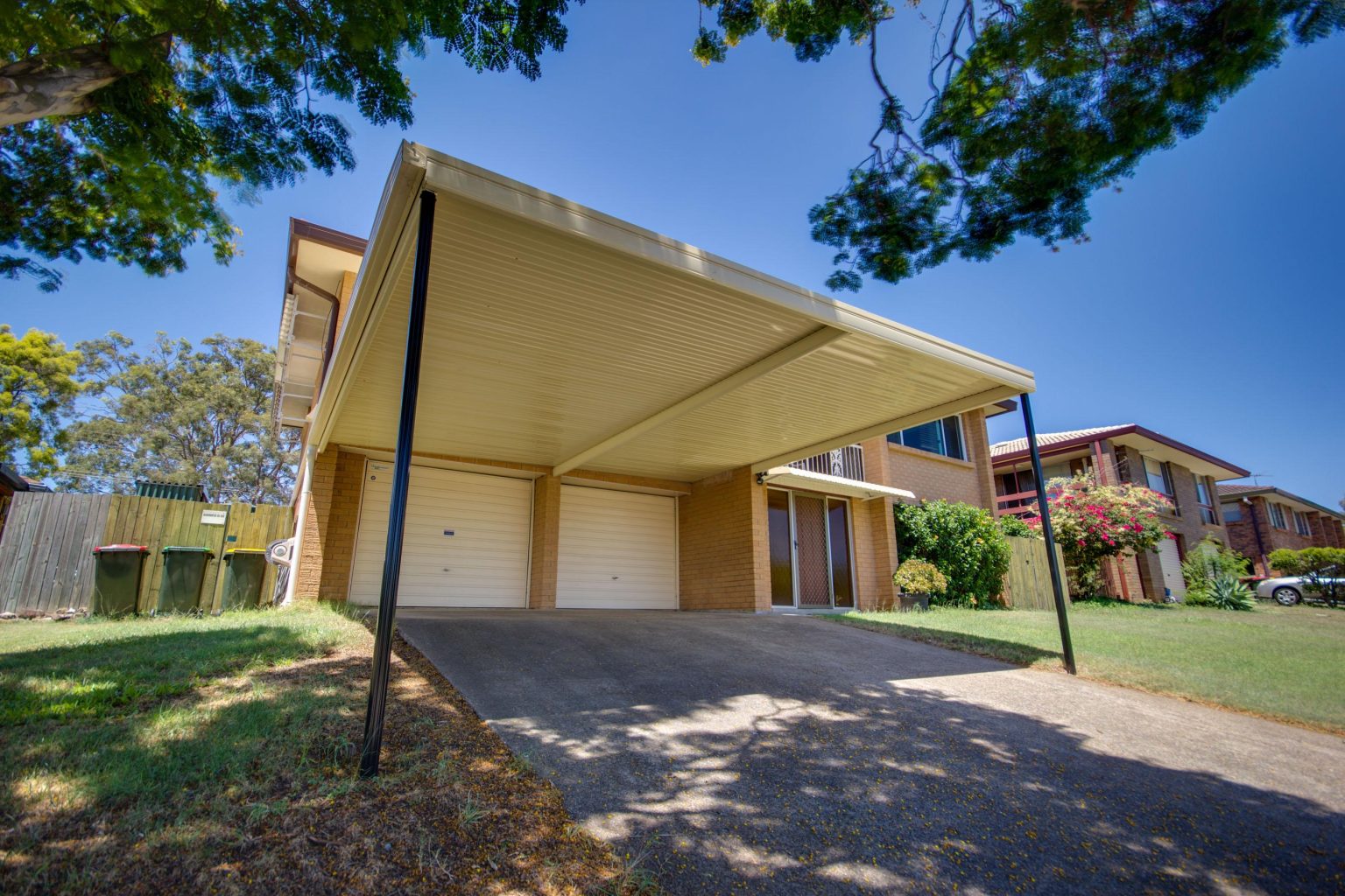Double carport Brisbane - DeKing Decks