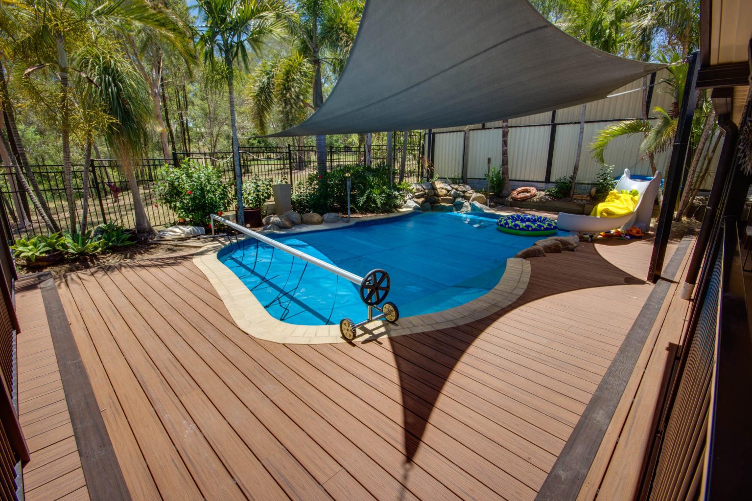 Pool Deck Brisbane - DeKing Decks